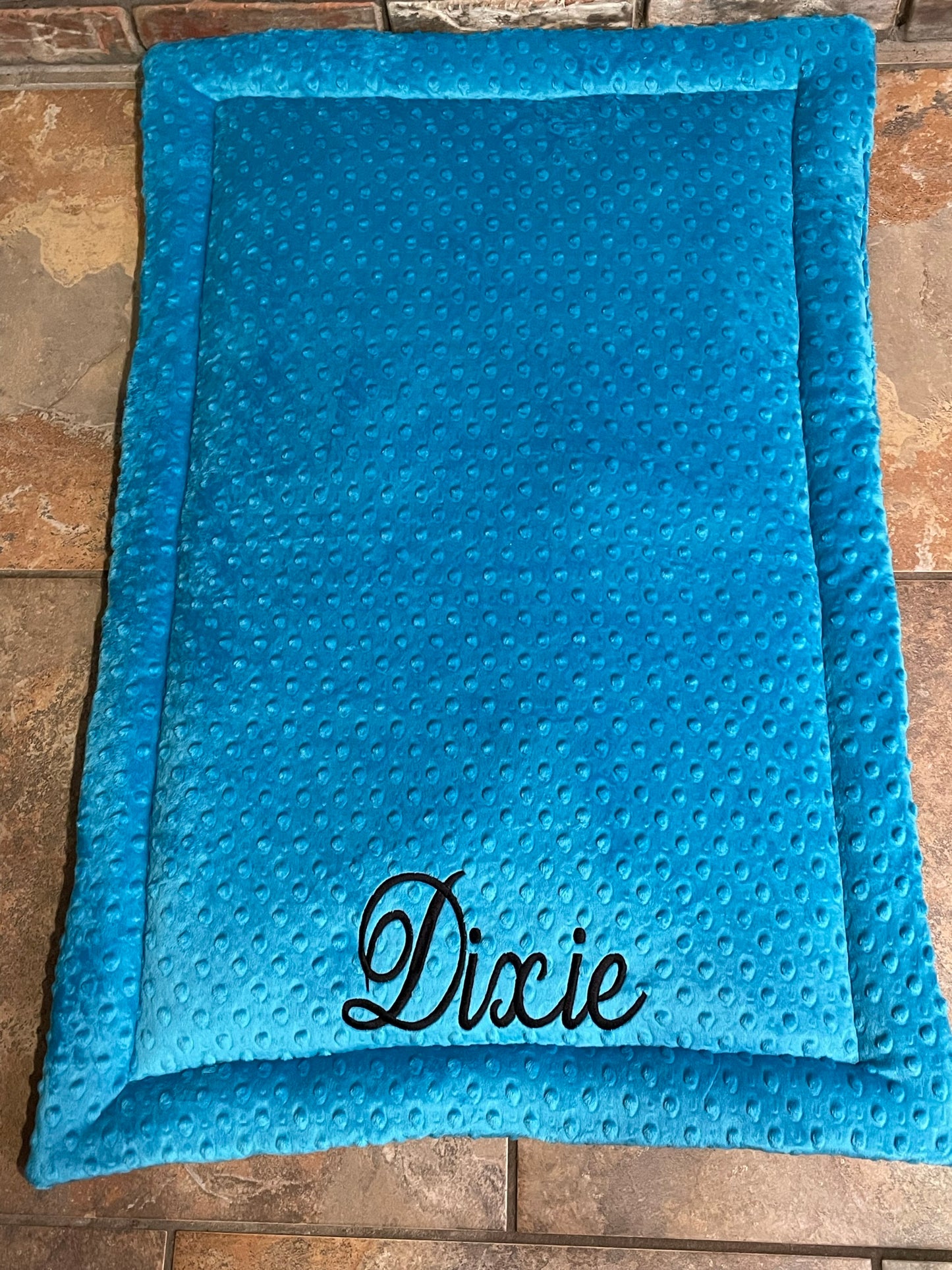 Minky Dot Pet Crate Mat for 36"x24" Crate